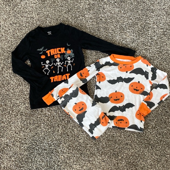 Carters Halloween Bundle! Boys size 4T - Picture 1 of 8